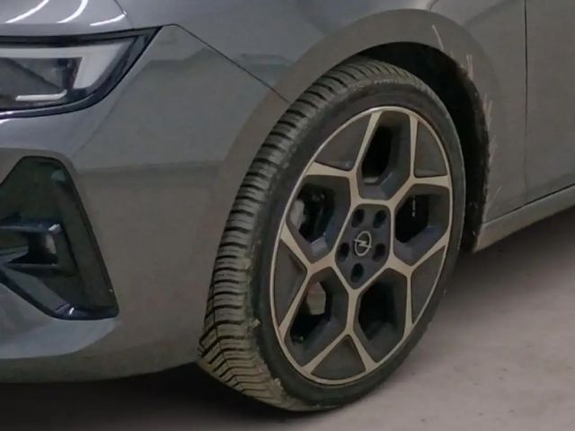 Opel Astra Sports Tourer Ultimate
