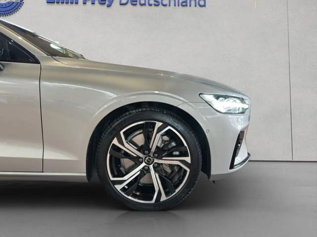 Volvo S60 AWD Dark Ultimate