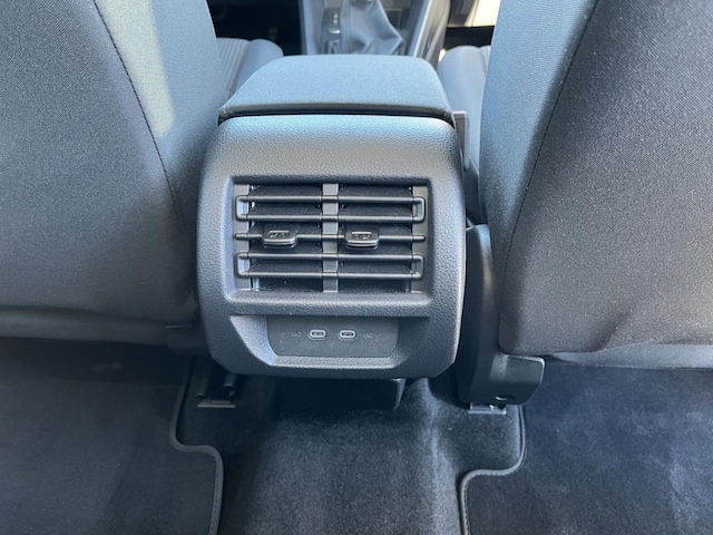 Volkswagen Caddy 1.5 TSI Combi