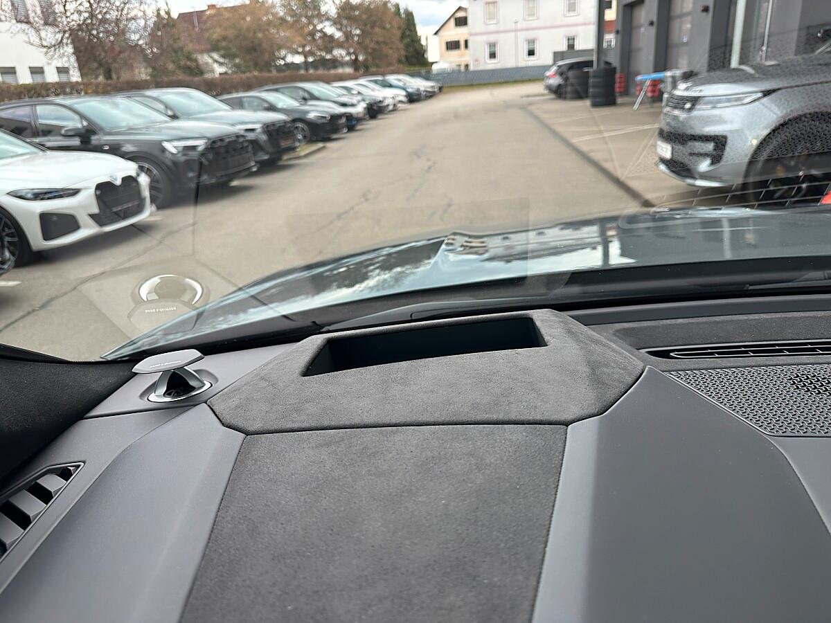 Lamborghini Urus URUS SE