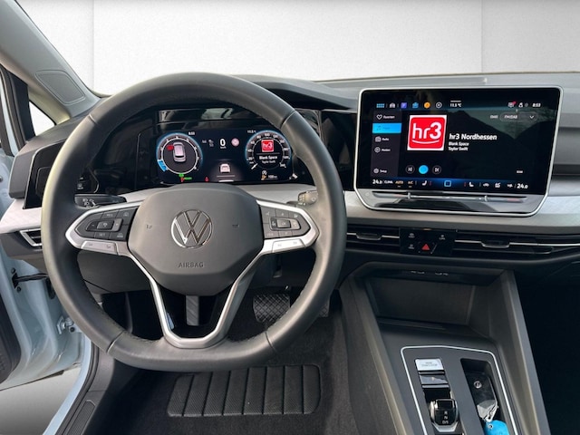 Volkswagen Golf 1.5 eTSI DSG Life