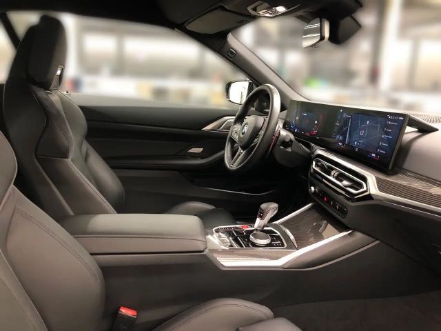 BMW M4 Cabrio Competition xDrive