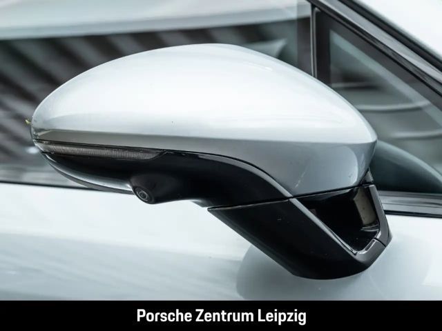 Porsche Panamera 4 E-Hybrid