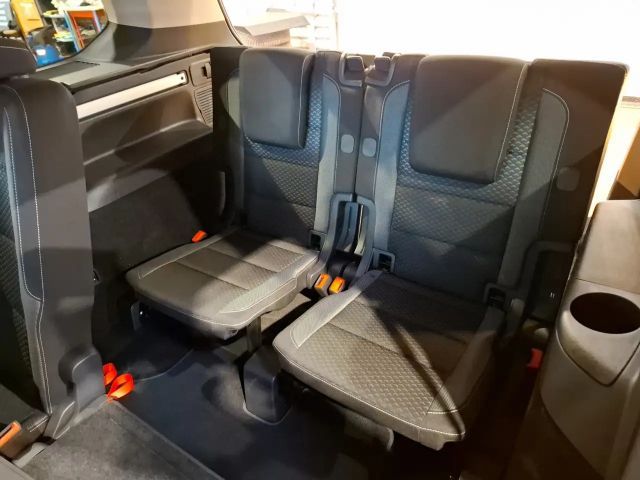 Volkswagen Touran DSG