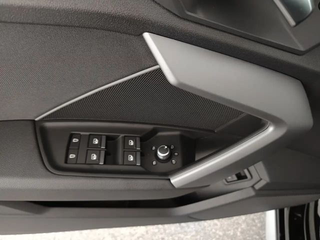 Audi A3 30 TFSI Sedan