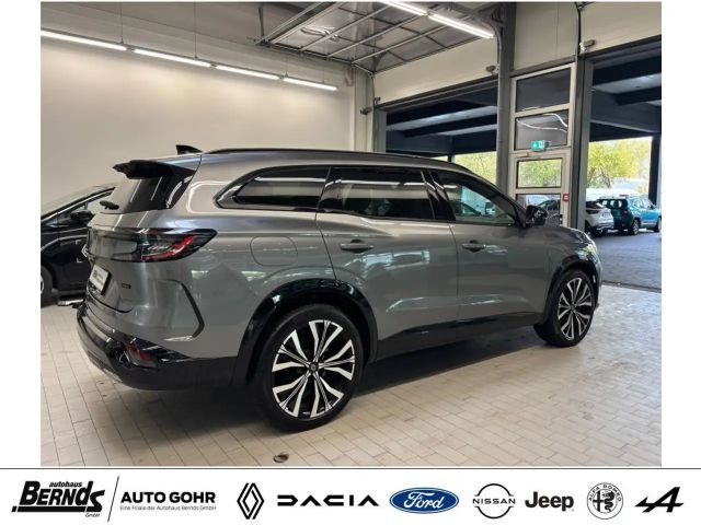 Renault Espace E-Tech Hybrid Iconic