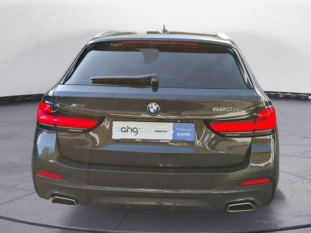BMW 520 520d M-Sport Touring xDrive