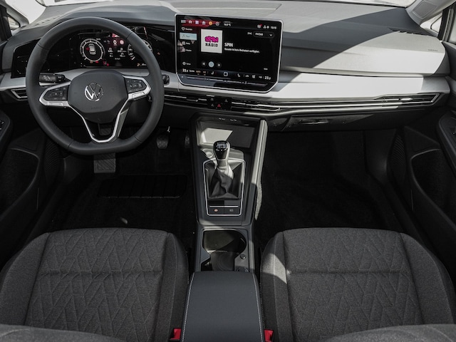 Volkswagen Golf 1.5 TSI