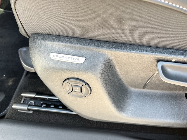 Volkswagen Tayron 2.0 TDI DSG IQ.Drive R-Line