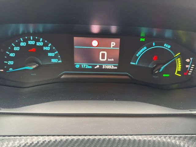 Peugeot E-208 Active Pack