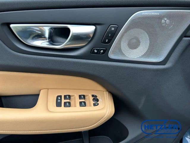 Volvo XC60 AWD Dark Ultra