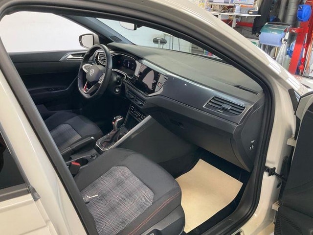 Volkswagen Polo 2.0 TSI DSG