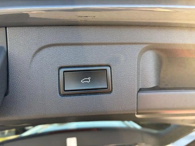 Volkswagen Touran 1.5 TSI DSG Highline