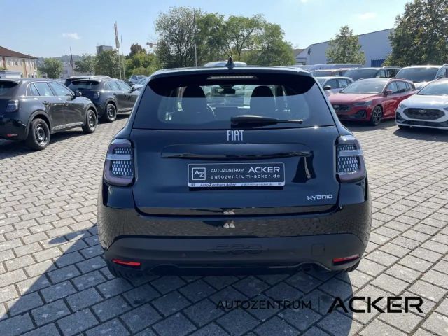 Fiat 600e Hybrid Sonderedition Kamera Shzg
