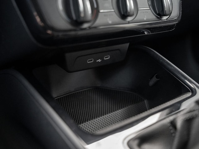 Skoda Fabia 1.0 MPI LED LM PDC SHZ SpurH