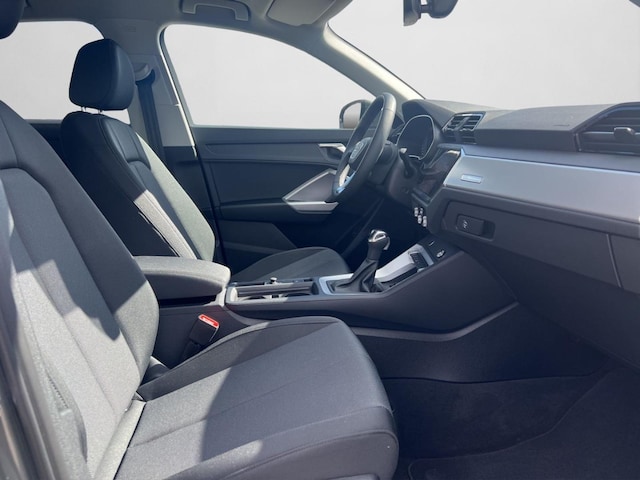 Audi Q3 35 TFSI S-Tronic