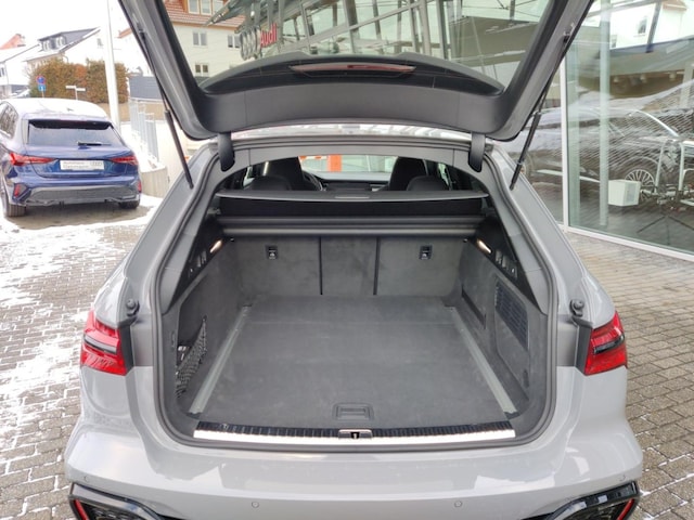 Audi A6 e-tron Avant Performance Quattro