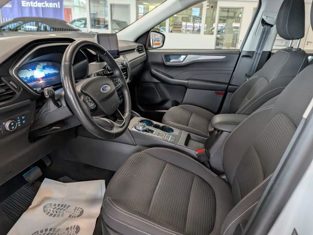 Ford Kuga AWD Hybrid Titanium