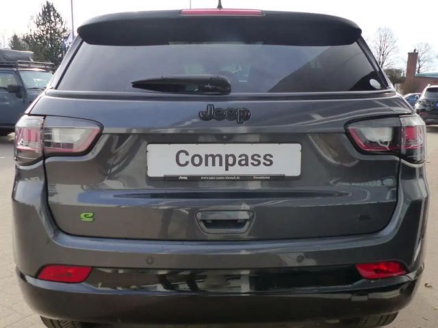 Jeep Compass Hybrid