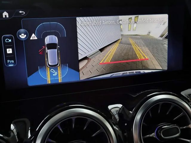 Mercedes-Benz GLA 220 4MATIC AMG Line