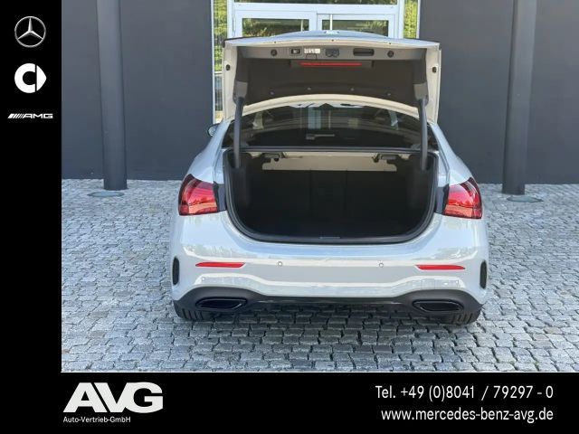 Mercedes-Benz A 200 AMG Line