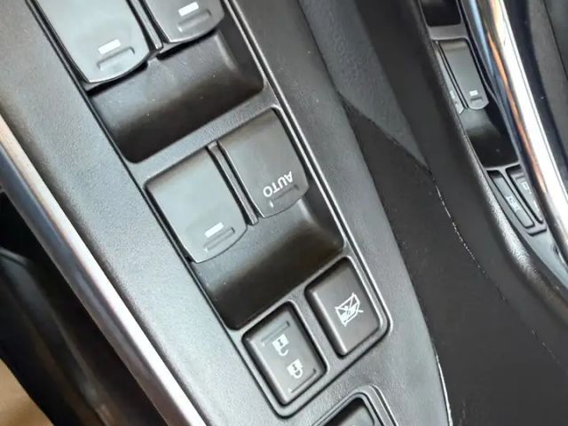 Suzuki S-Cross Hybrid