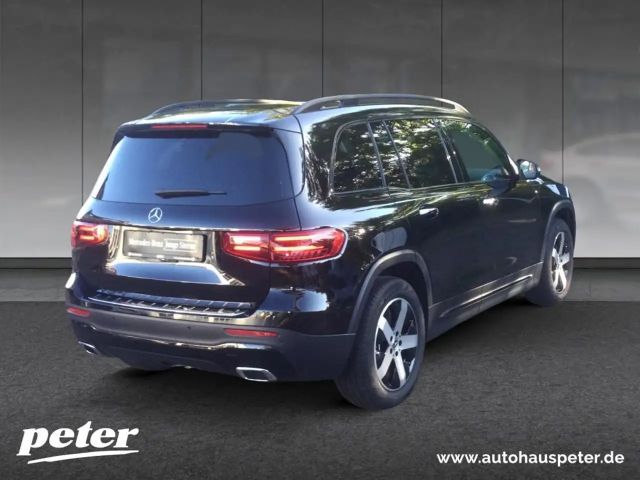 Mercedes-Benz GLB 220 4MATIC GLB 220 d