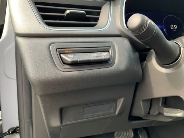 Renault Captur EDC Hybrid Techno