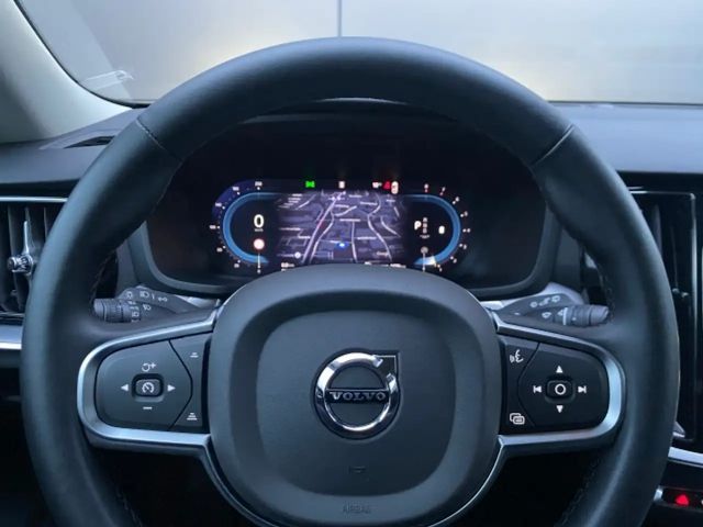 Volvo V60 Core Geartronic