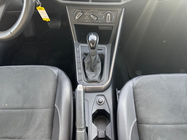 Volkswagen Polo 1.0 TSI DSG Style