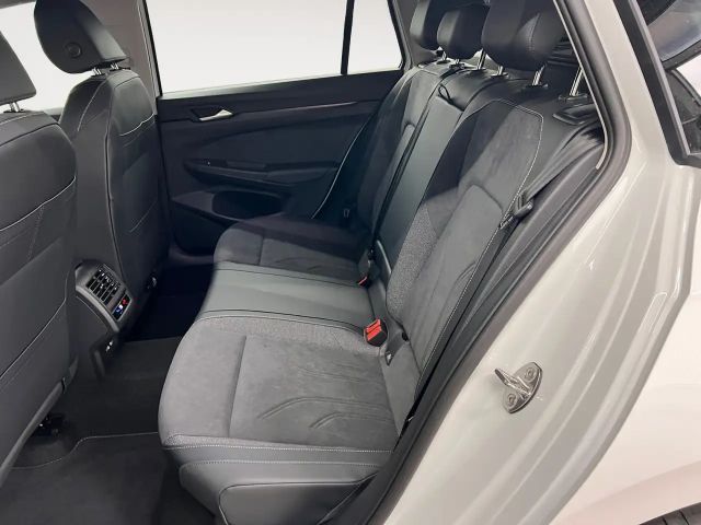 Volkswagen Golf Business DSG Variant