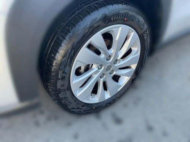 Suzuki S-Cross Shine