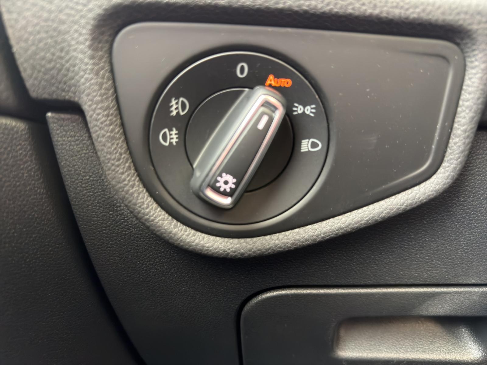 Volkswagen Touran 1.5 TSI Comfortline