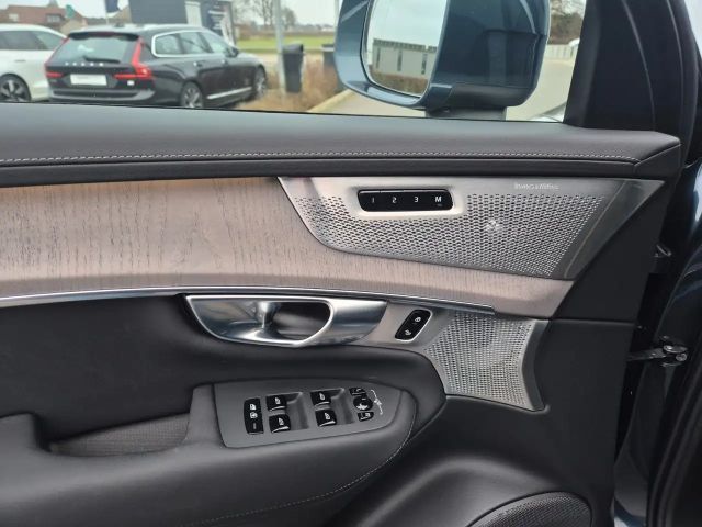 Volvo XC90 AWD Bright Recharge Ultra