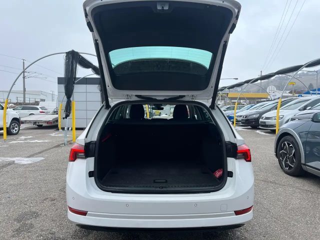 Skoda Octavia Business Combi