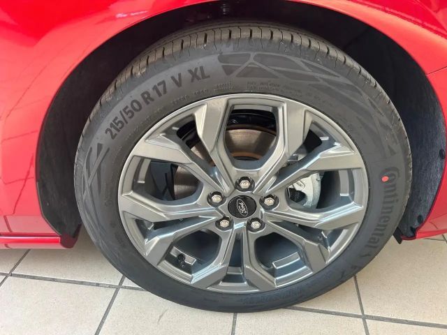 Ford Focus EcoBoost ST Line