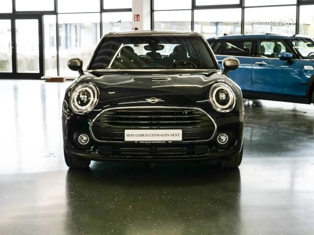 MINI Cooper Clubman Cooper Younique Trim Aut Nav LED RFK+PDC Komfzg