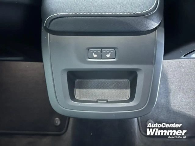 Volvo XC60 Dark Plus