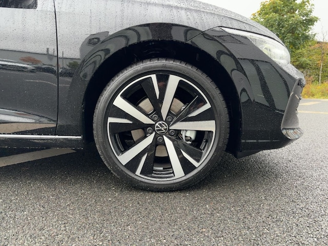 Volkswagen Golf DSG Golf VIII Style Variant