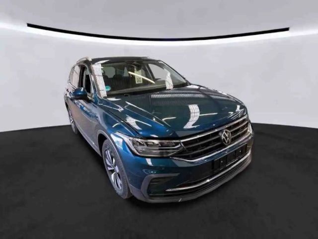 Volkswagen Tiguan 2.0 TDI DSG Life Move