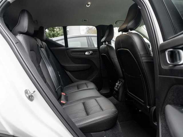 Volvo XC40 Dark Plus Recharge T5