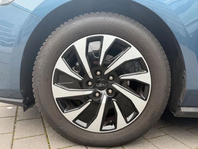 Ford Focus Titanium Wagon