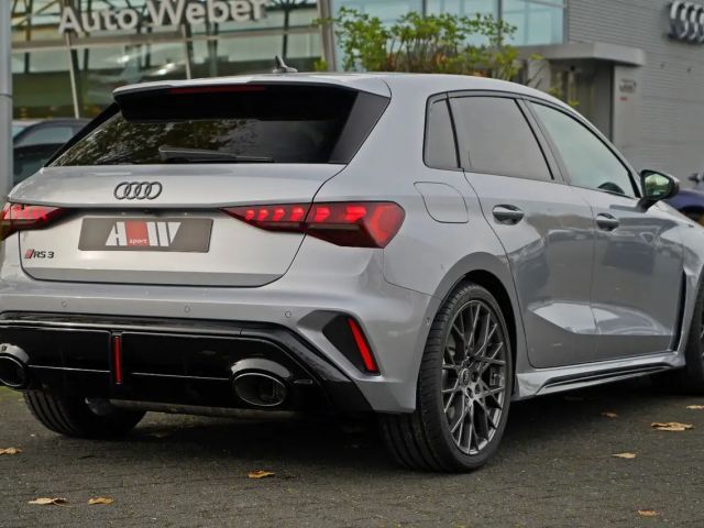 Audi RS3 Sedan