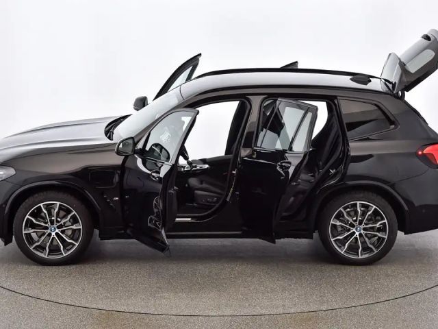 BMW X3 xDrive30e