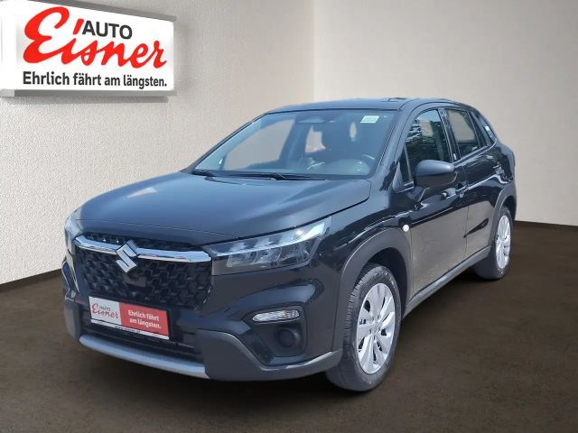 Suzuki S-Cross Hybrid