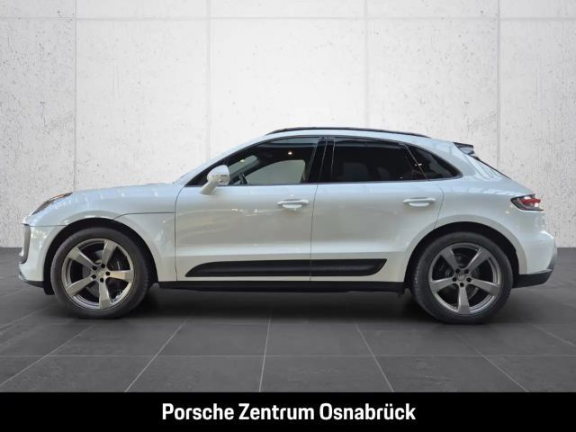 Porsche Macan Pano AHK Luft 20-Zoll BOSE 14-Wege Surround View B