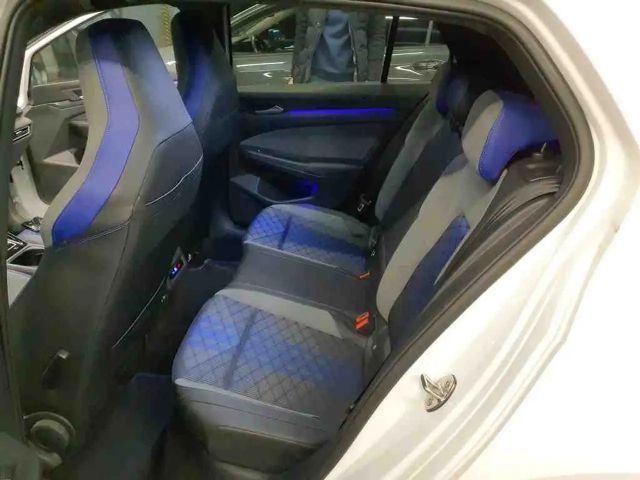 Volkswagen Golf 4Motion