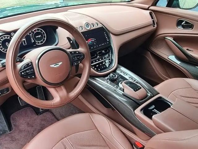 Aston Martin DBX 707/ Standheizung/ Tow Bar/UPE 306€!