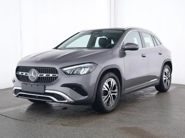 Mercedes-Benz GLA 180 Progressive