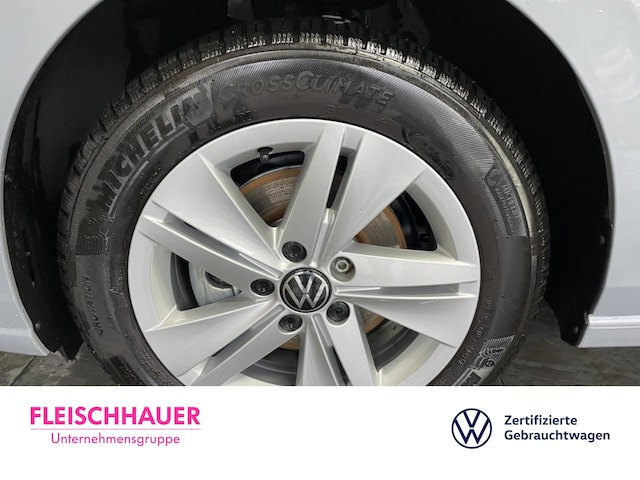 Volkswagen Golf 1.5 eTSI Golf VIII Life